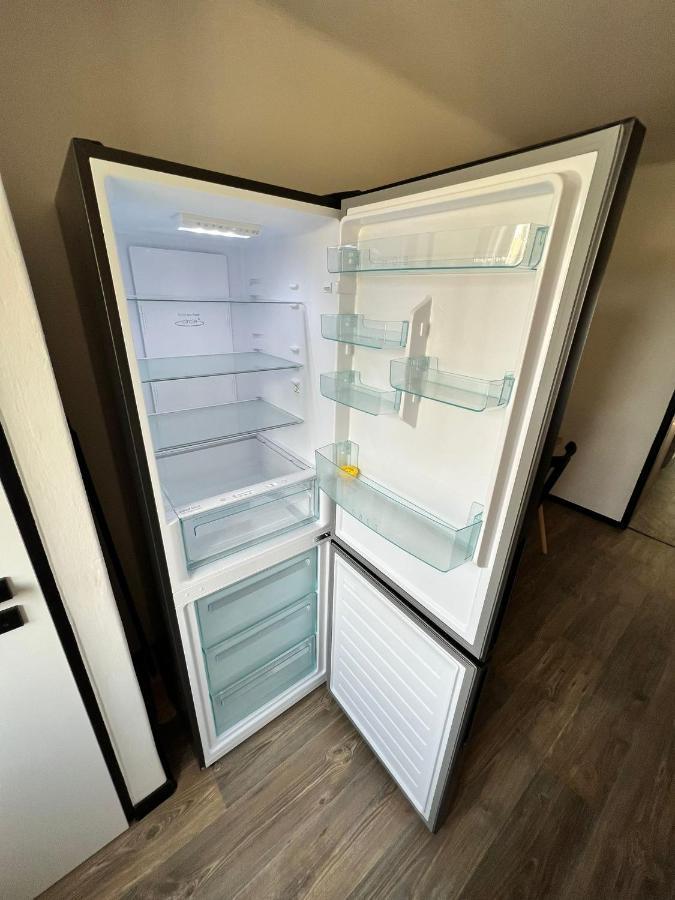 Apartman Opava S Parkovanim エクステリア 写真