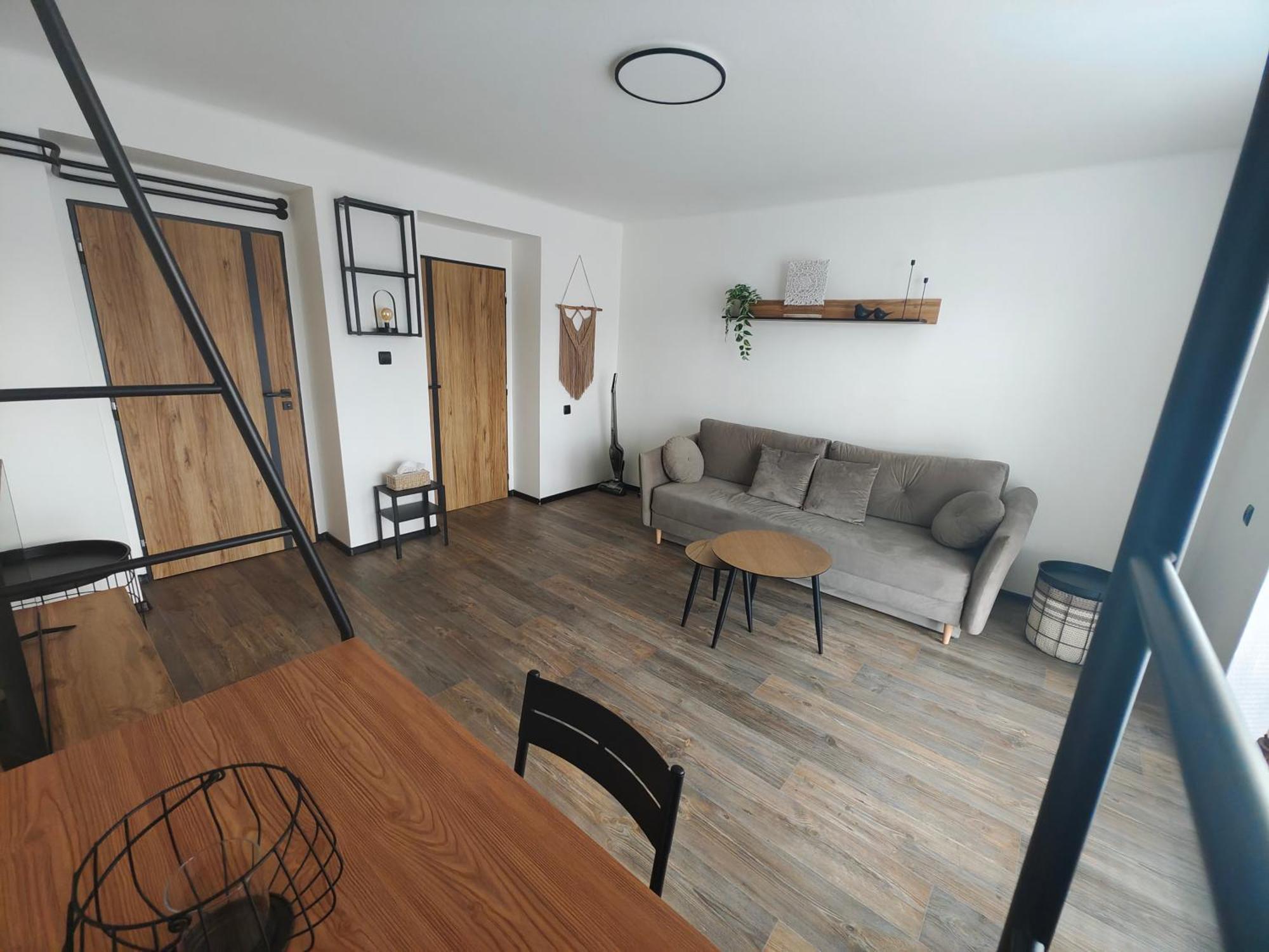 Apartman Opava S Parkovanim エクステリア 写真