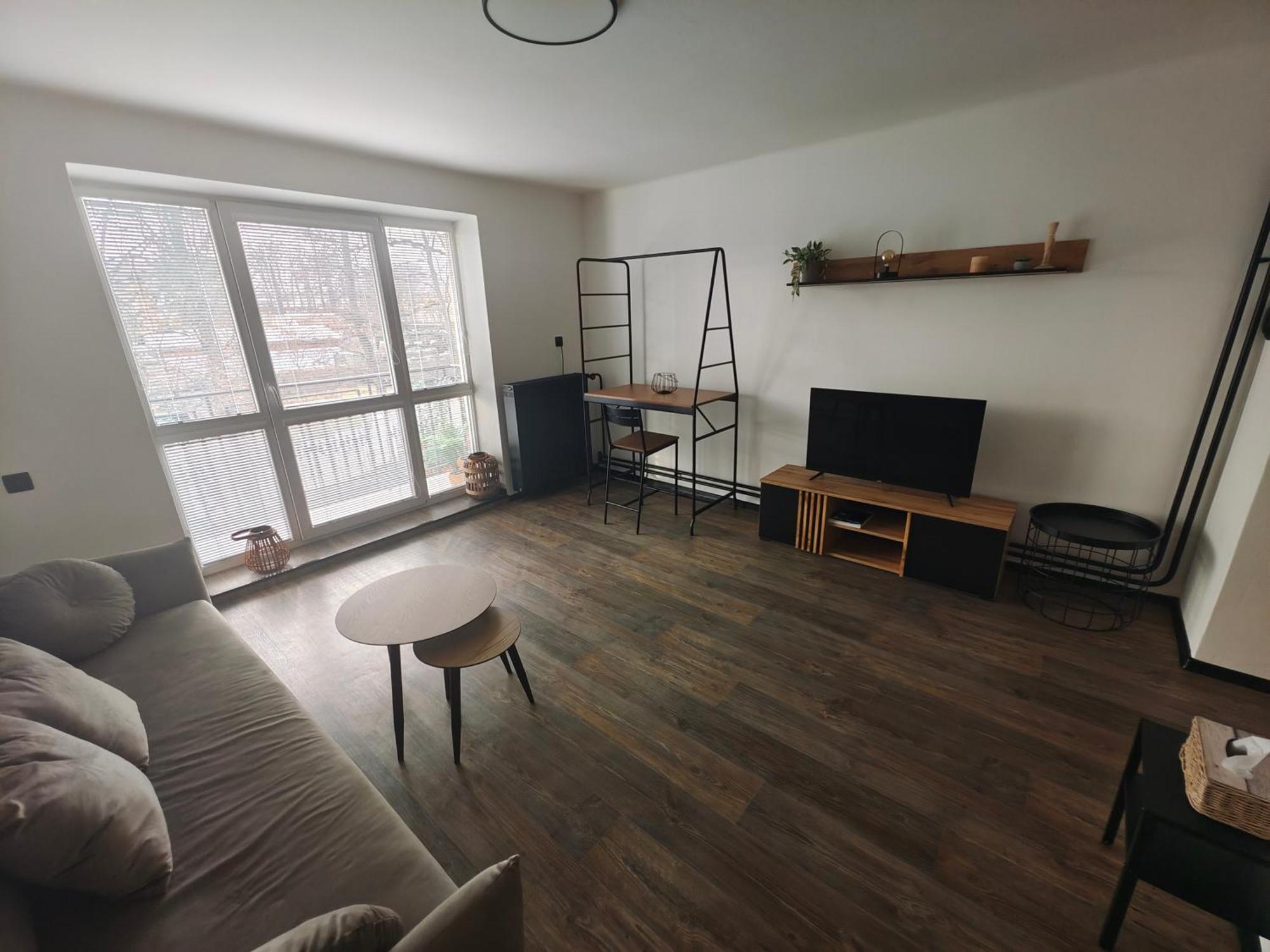 Apartman Opava S Parkovanim エクステリア 写真